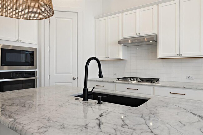 Foto del edificio - 22609 Bristlegrass Ln
