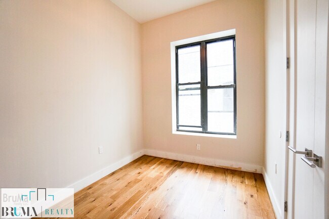 Building Photo - 1792 Amsterdam Ave