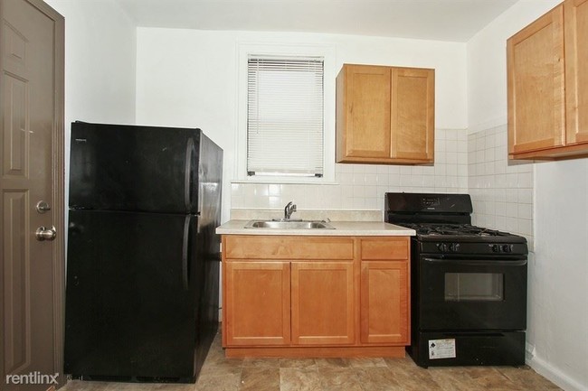 Foto del edificio - 7924 S Vernon Ave
