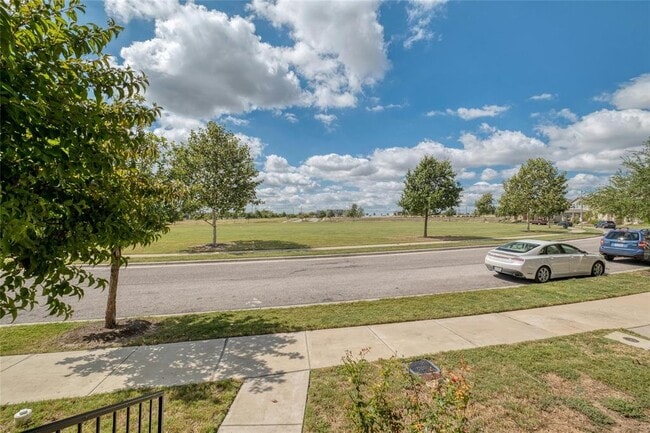 Building Photo - 601 Katmai Cir