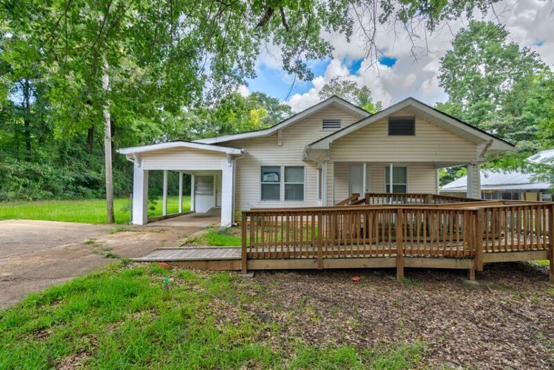 Primary Photo - 4110 Virginia Dr