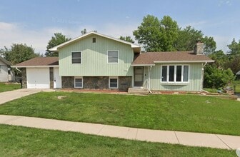 Building Photo - 114 E Liberty St