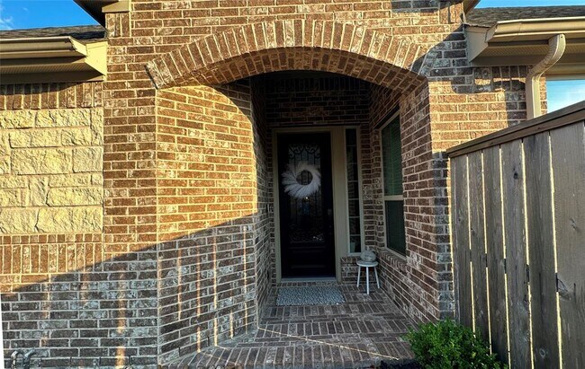 Building Photo - 4910 Caponi Falls Ln