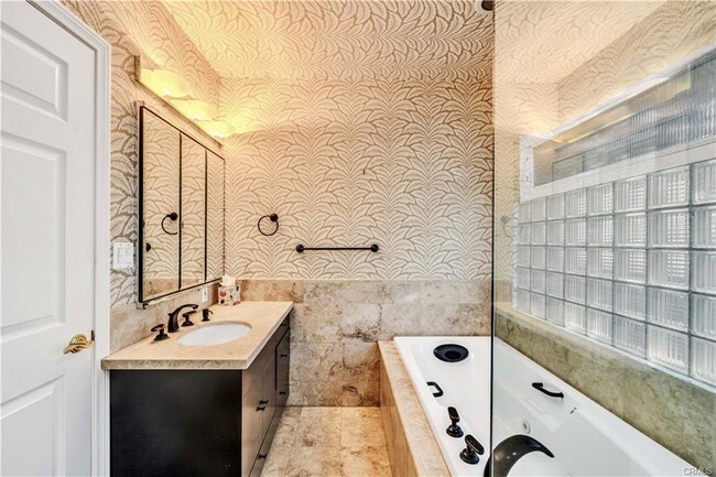 Foto del edificio - 4312 Moore St