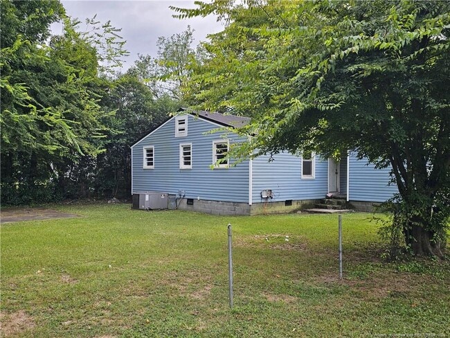 Building Photo - 5106 Gavins St