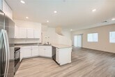 Foto principal - 7865 Pandora Sky St