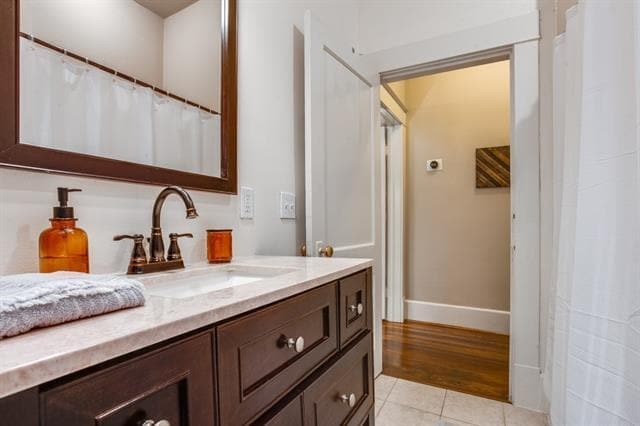 Building Photo - 628 Woodlawn Ave