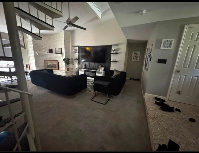 Photo - 5335 Prairie Creek Dr (Houston, TX) House