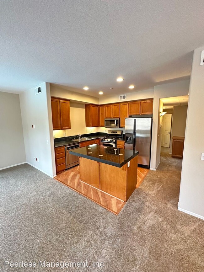 Building Photo - 2 br, 2 bath House - 3239 Dehesa Road Unit...