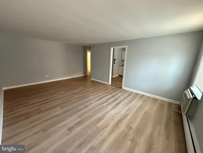 Foto del edificio - 27 Wallingford Ave