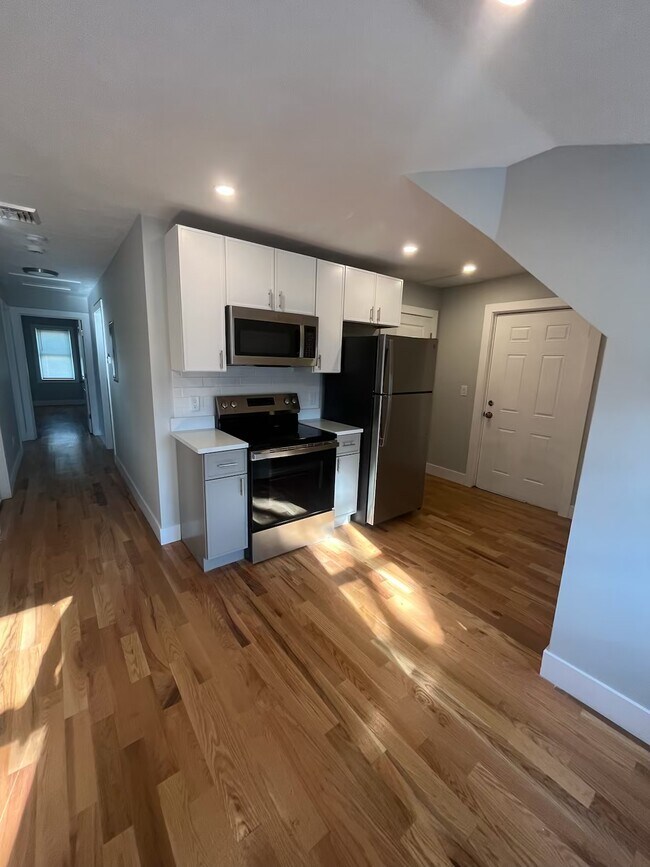 Foto del edificio - 33 Richards St