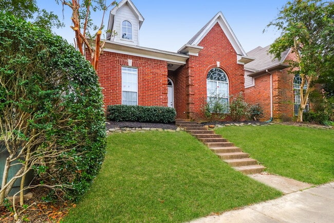 Foto del edificio - 8691 Overcup Oaks Dr