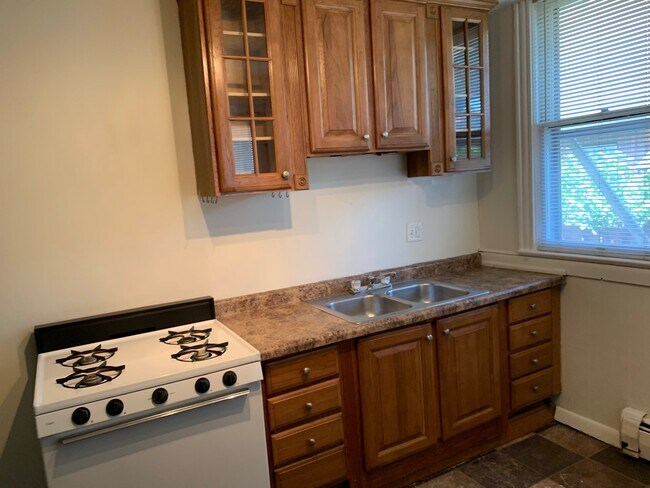 Building Photo - 1 White Pl