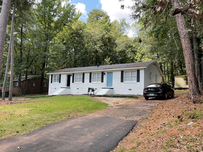 Photo - Renovated 2/1 on Cone Street House