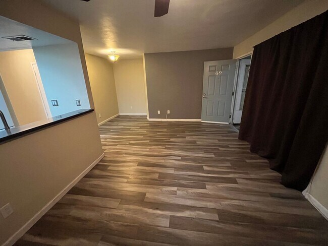 Foto del edificio - Darling 2+2 Condo W/Views + Amenities in g...