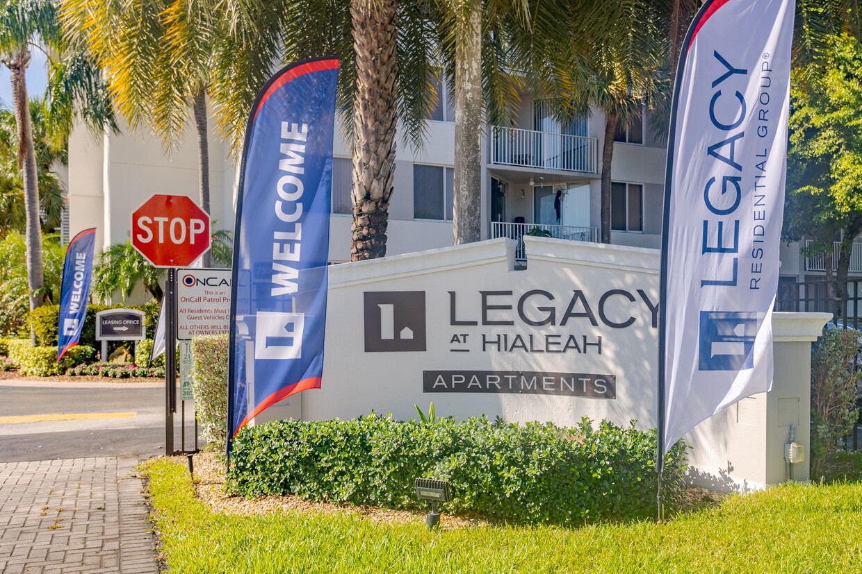 Primary Photo - Legacy at Hialeah