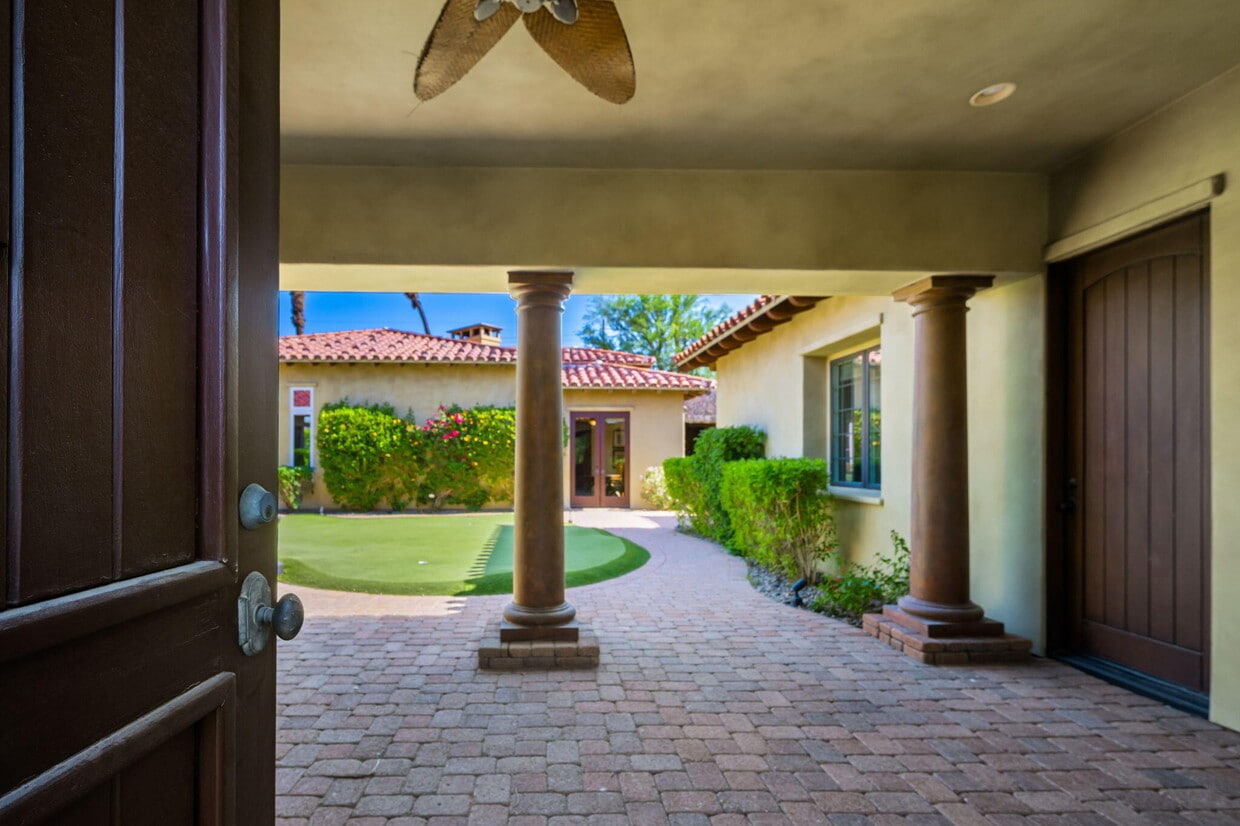 Primary Photo - 56222 Village Dr