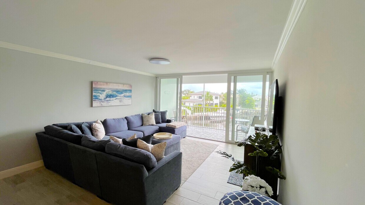 Foto principal - 698 NE Spanish River Blvd