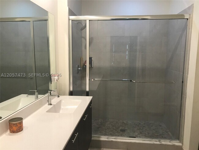 Foto del edificio - 8363 NW 41st St