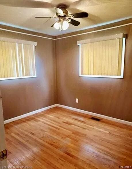 Photo - 32200 Fairchild St House