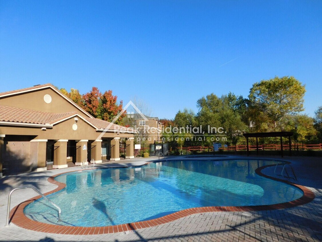 2 br, 2 bath House 8434 Walerga Road 216 House for Rent in