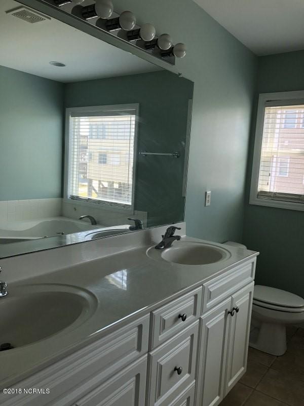 Building Photo - 115 Volusia Dr