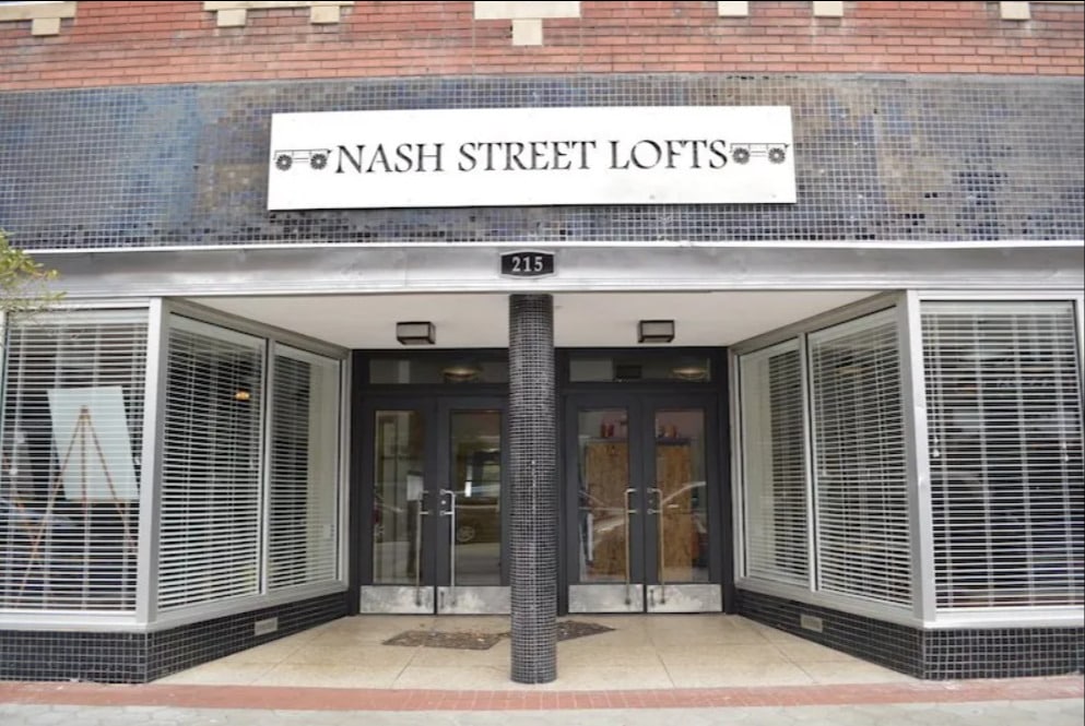 Primary Photo - Nash Street Lofts
