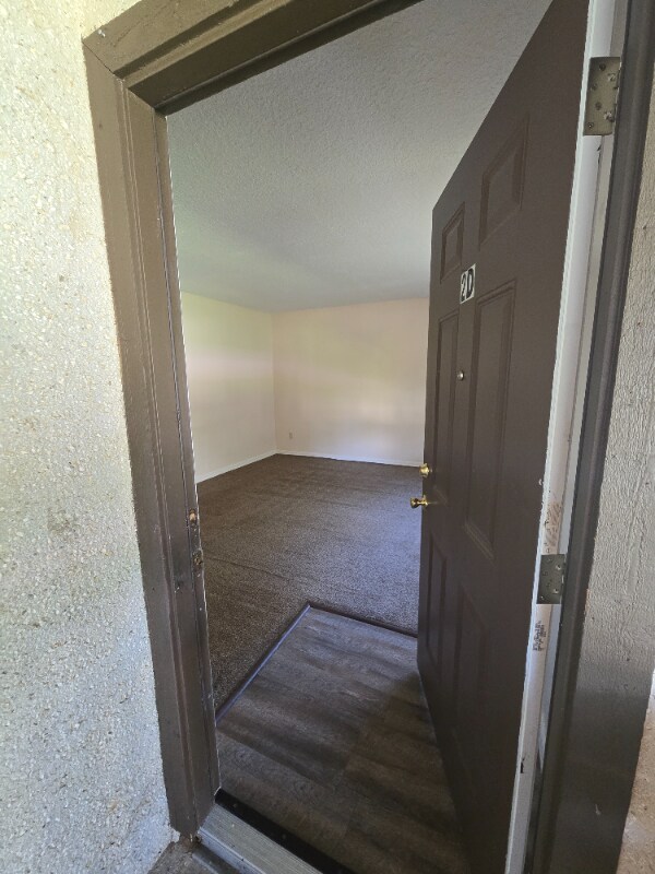 Foto del edificio - 458 Bentwood Ln