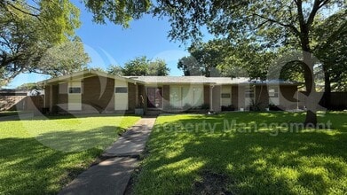 Building Photo - 11530 Mid Surrey Ct
