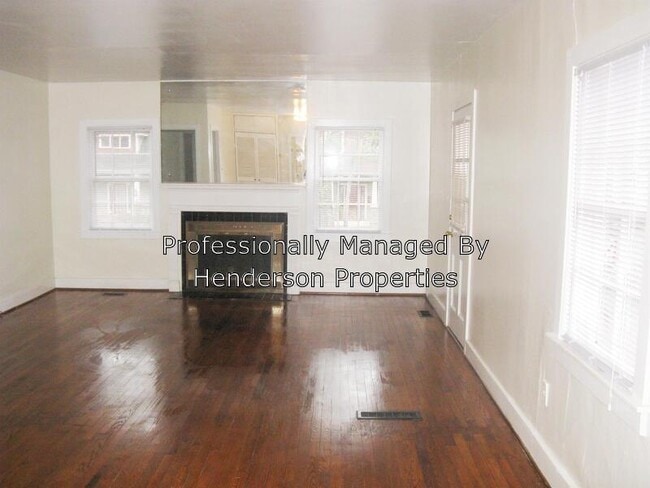 Building Photo - 1700 Pecan Ave