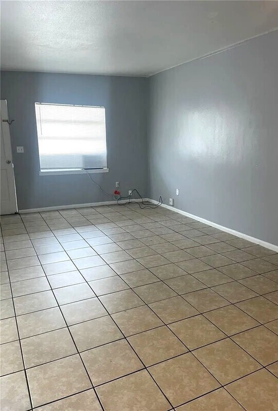 Building Photo - 6326 Calypso Dr