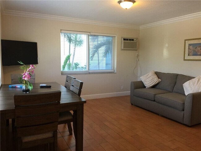Foto del edificio - 3204 SE 10th St