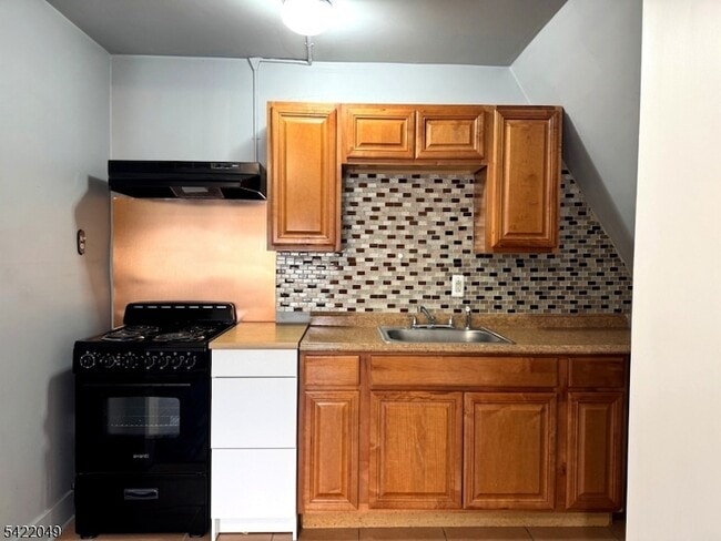 Photo - 19 N 7th St Apartment