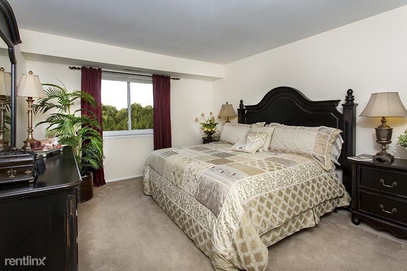Primary Photo - 2 br, 1 bath Apartment - 951 Redfield Road