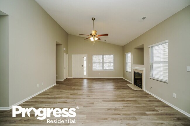 Building Photo - 4043 Summerstone Dr