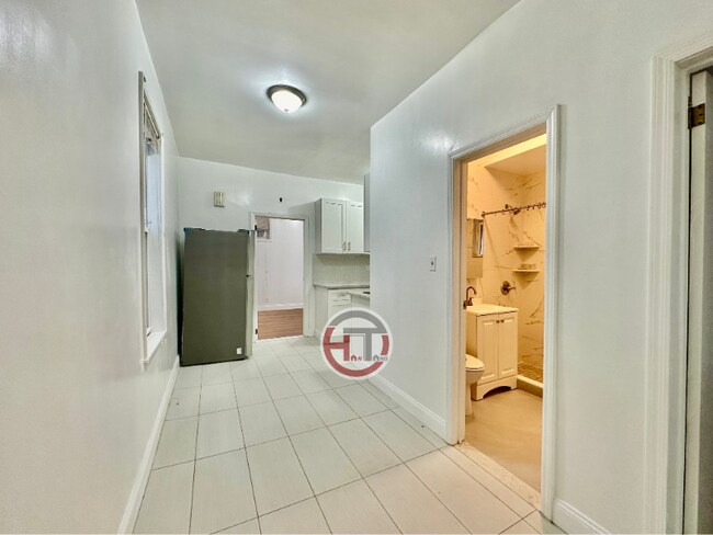 Building Photo - 2886 St Theresa Ave