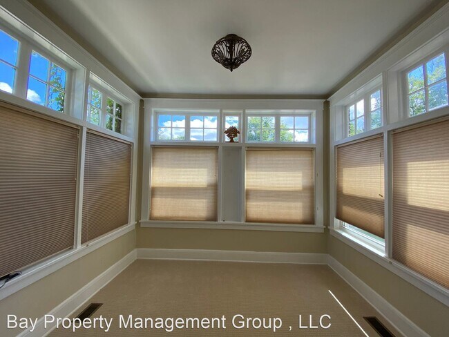 Foto del edificio - 3 br, 1.5 bath House - 3520 Ellerslie Ave