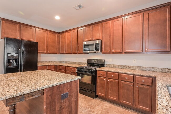 Foto del edificio - 441 Chandler Bluff Ct SE