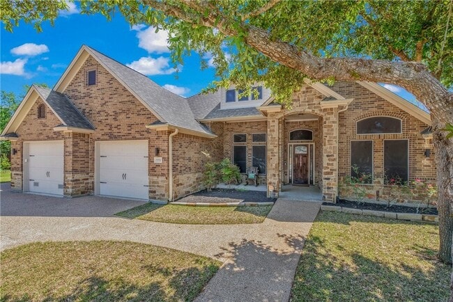 Foto del edificio - 15701 Timber Creek Ln