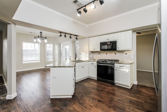 Foto del edificio - 820 N Willow Ave