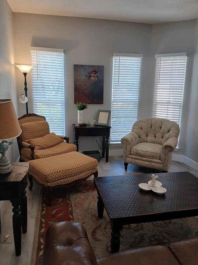Foto del edificio - 5519 Mansfield Pl NW