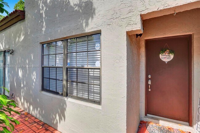 Foto del edificio - 10540 SW 154th Ct