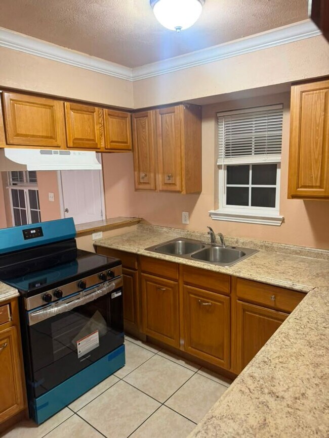 Foto del edificio - 317 Pecan St