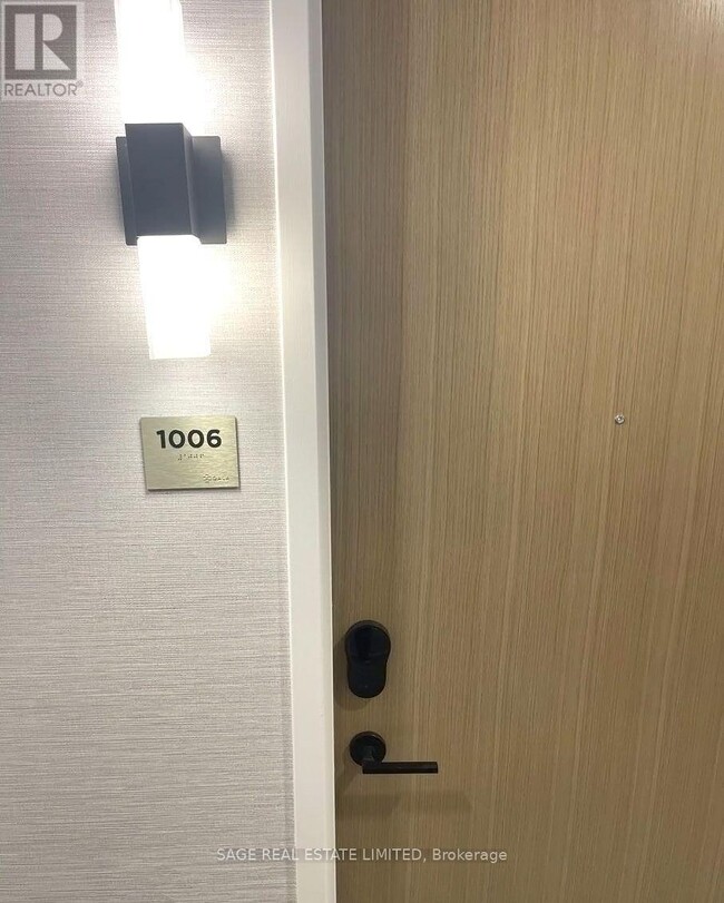 Building Photo - 2369 Danforth Ave