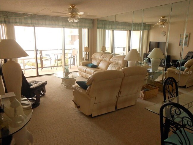 Building Photo - 450 S Gulfview Blvd