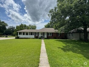 Building Photo - 1283 Colonial Rd