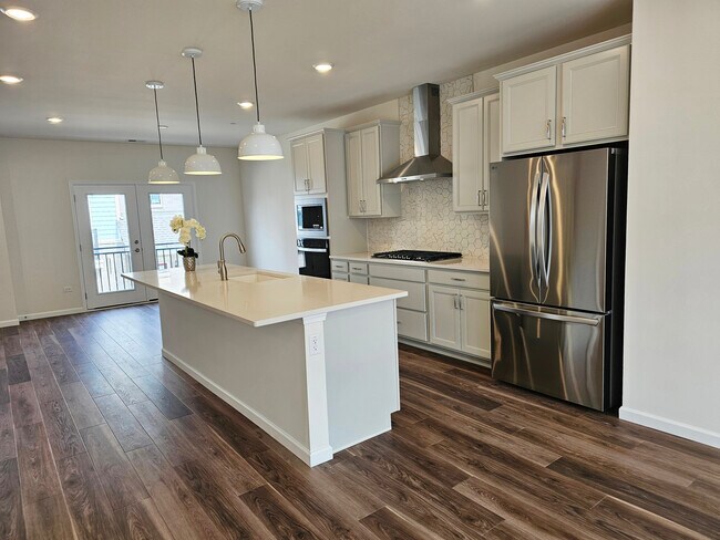 Foto del edificio - 6303 Sandbelt Dr