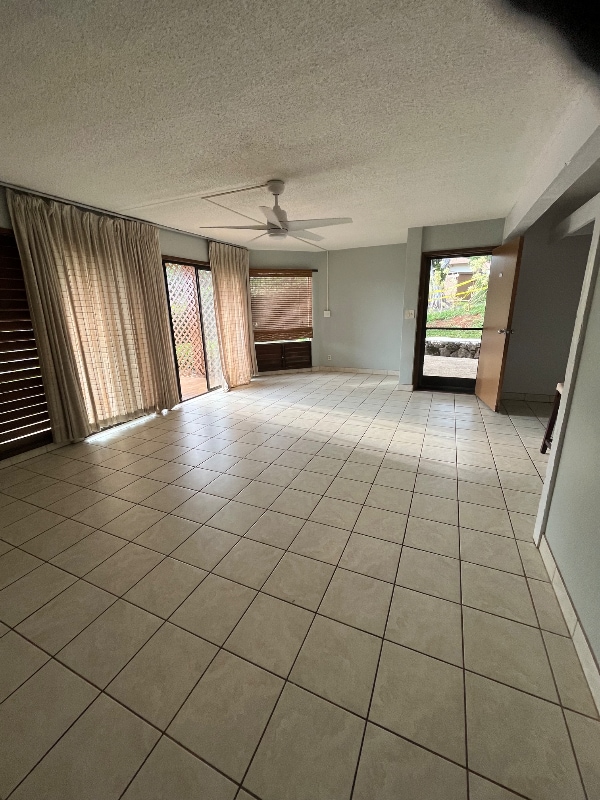 Building Photo - 4701 Kawaihau Rd