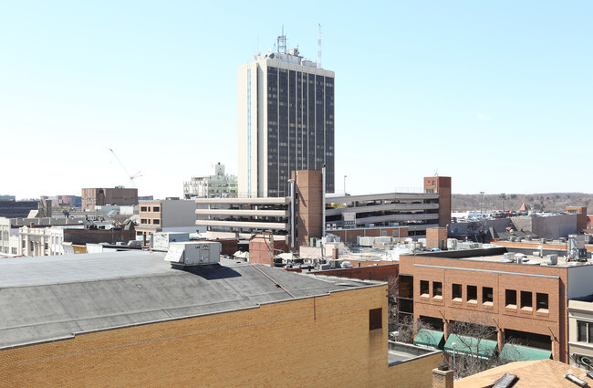 Tower Plaza Apartments - Ann Arbor, MI | Apartments.com