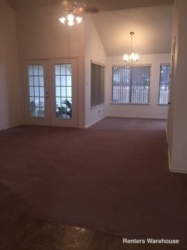 Building Photo - 642 W Country Grove Cir